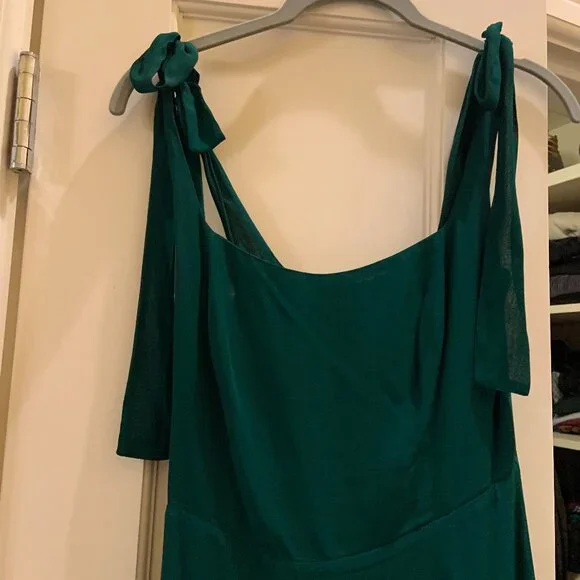Reformation Twilight Dress in Emerald Green Size 2 - Picture 3 of 8